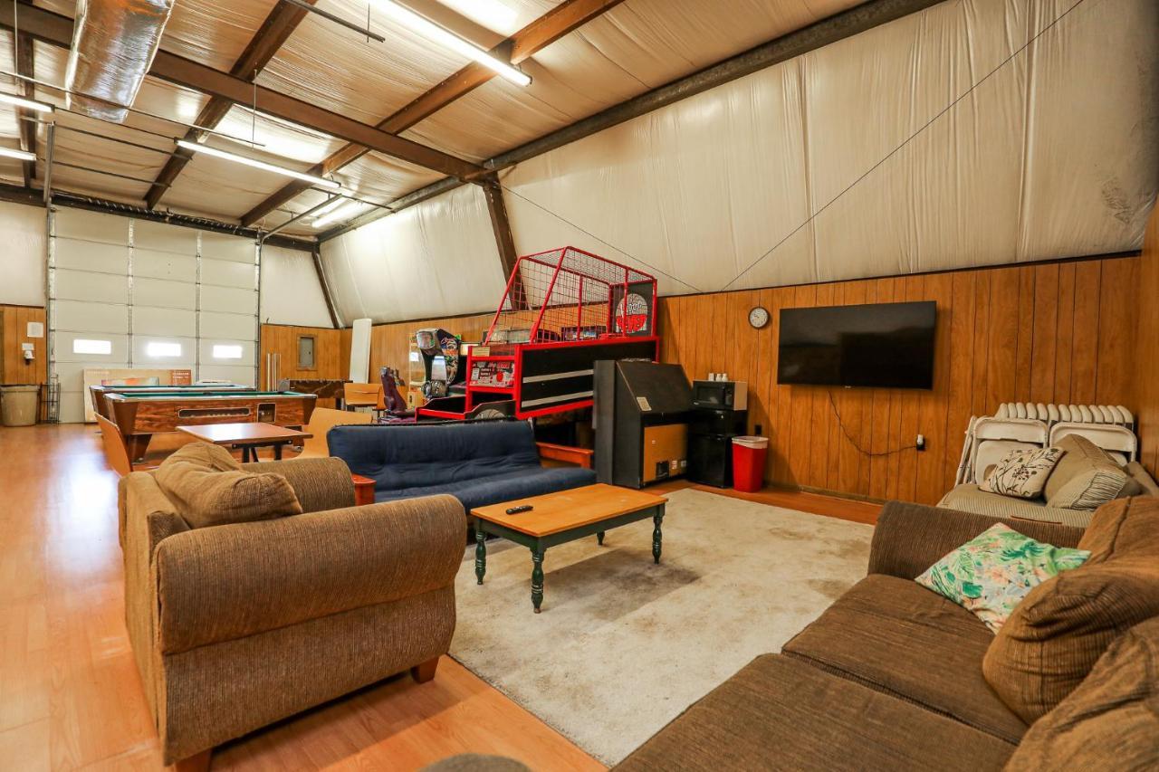 Spacious Home With Waterfront View-Welcome Pets Sneads Ferry Eksteriør bilde